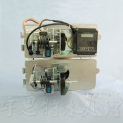 ���ʽ���R�˿����y�{(di��o)ԇ�����M(j��n)����